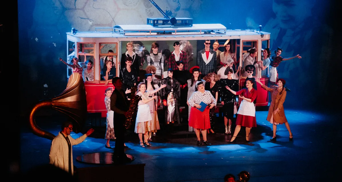 Смотрите видео о Ленинградочке в VK